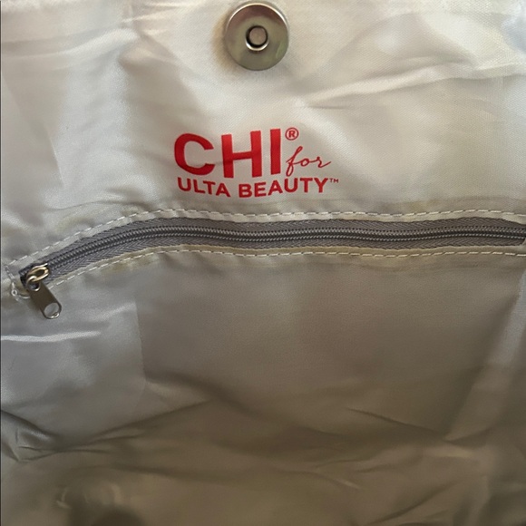 Holographic Silver Tote Bag - Picture 4 of 5